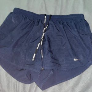 flowy nike running shorts